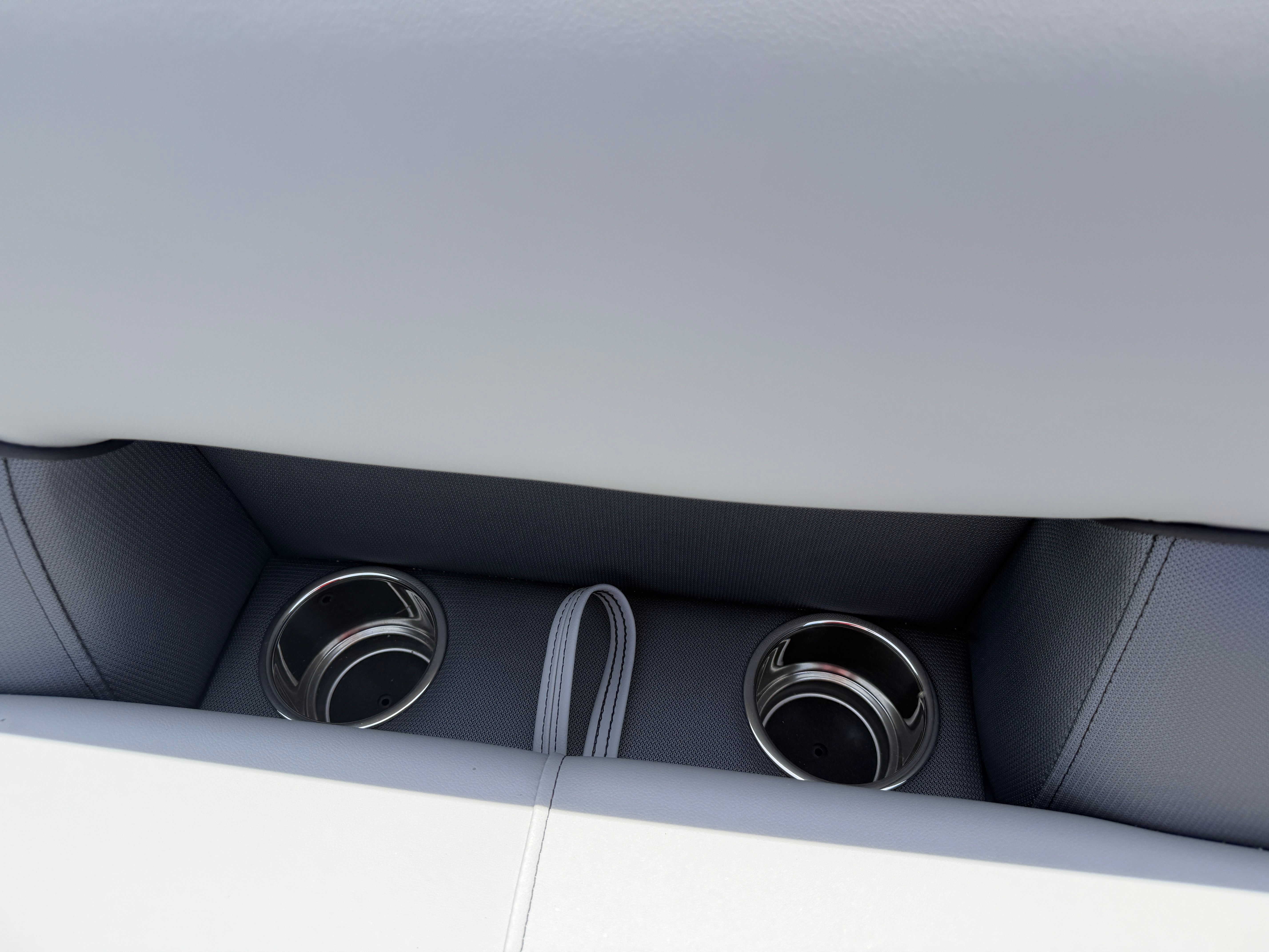 2026 Bentley Pontoons Legacy 200 Cruise - 14