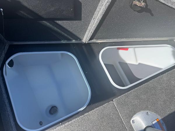 2025 Alumacraft Trophy 185X SC Rotax S boat storage compartments.