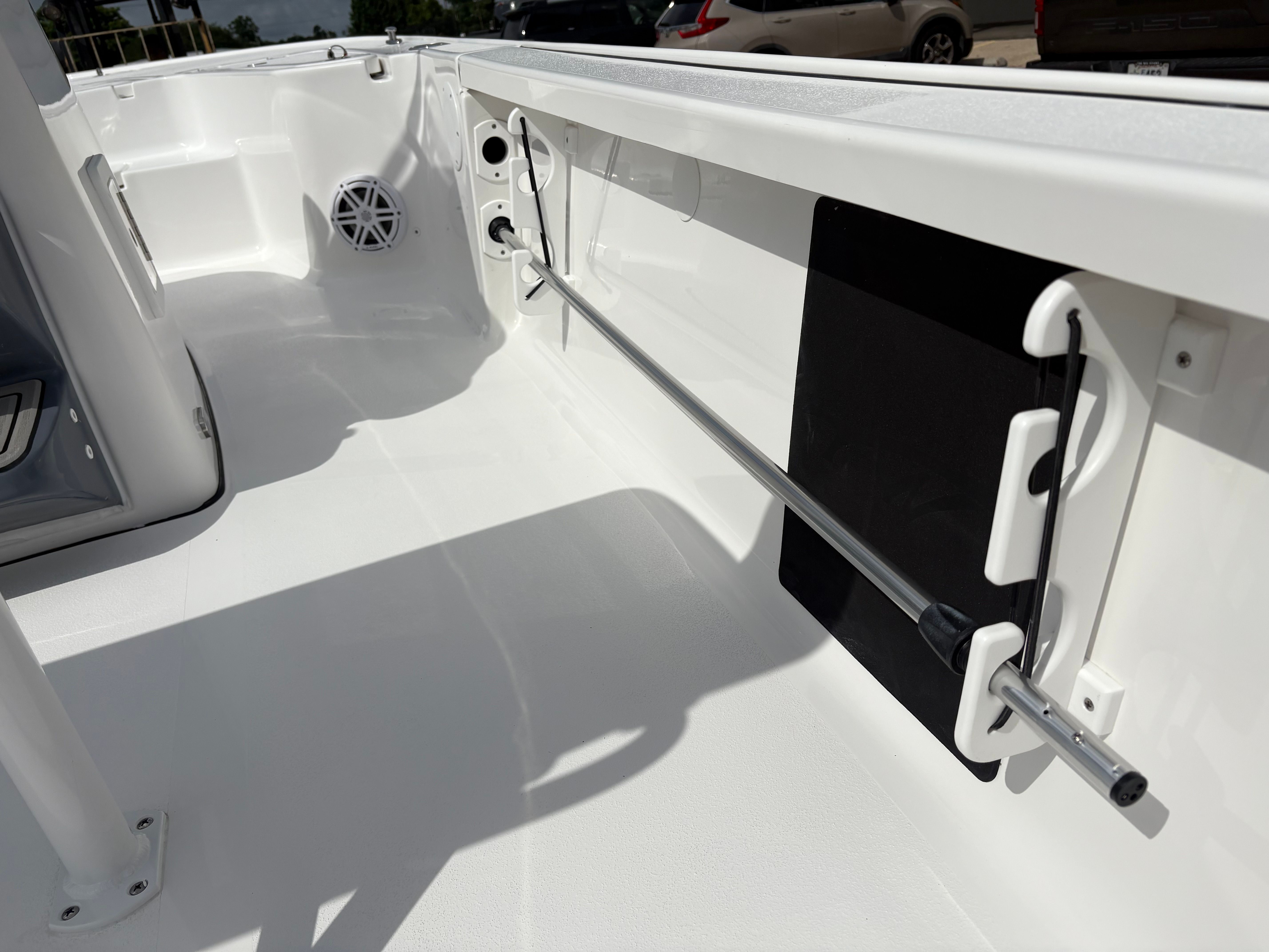 2026 Tidewater 2110 Bay Max - 10