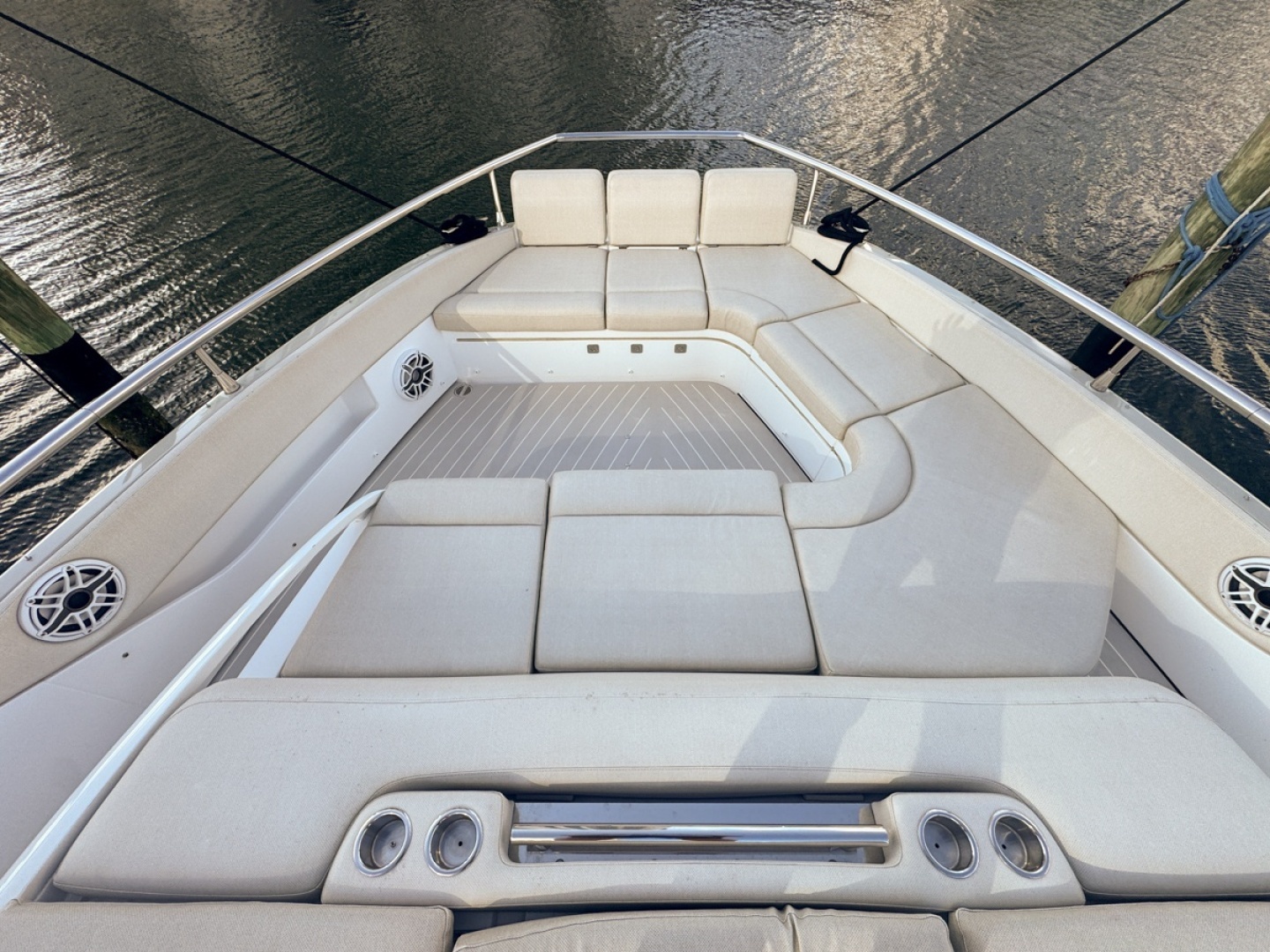 2023 Azimut Verve 47 - Image 20