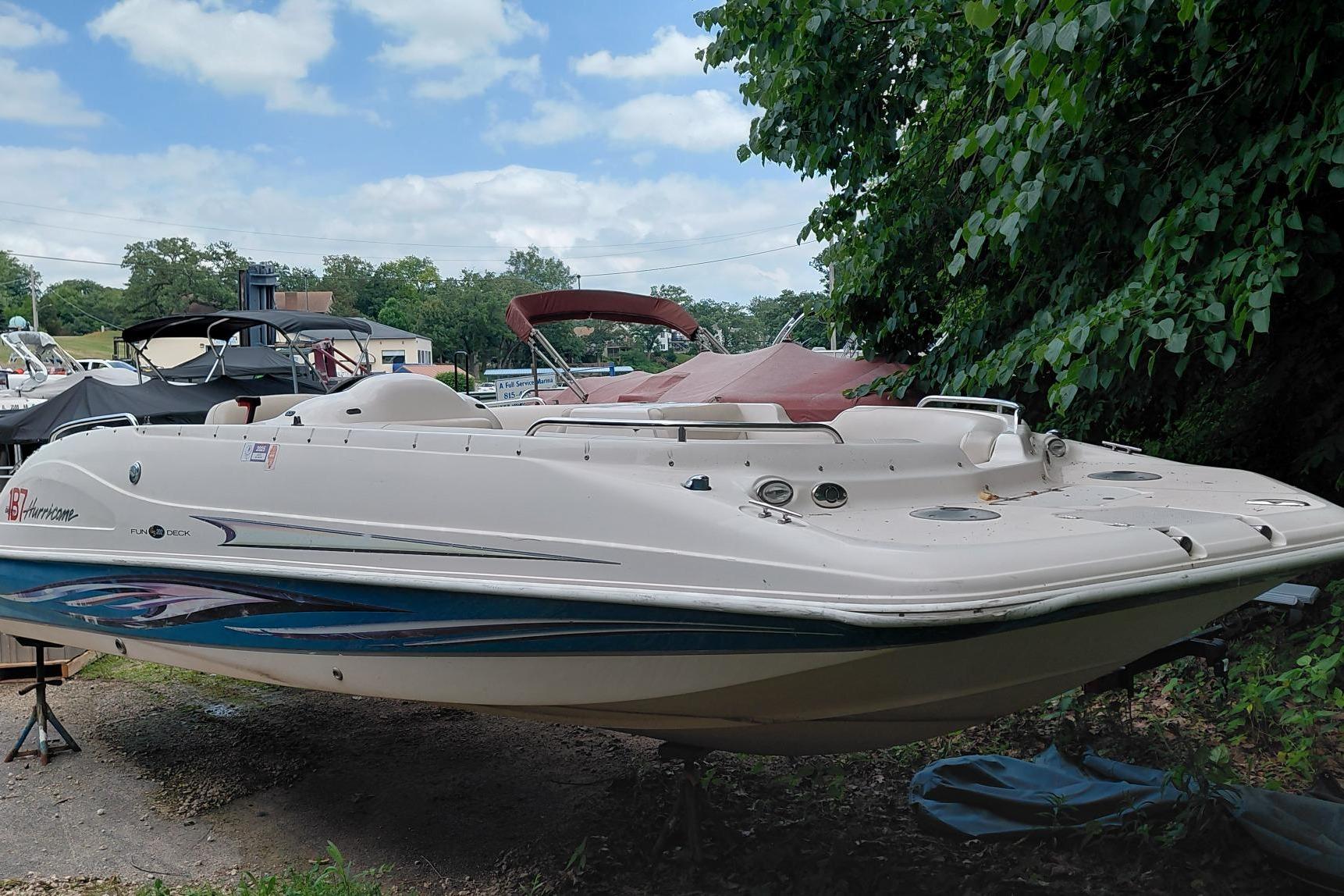 2008 Hurricane FunDeck GS 202 IO