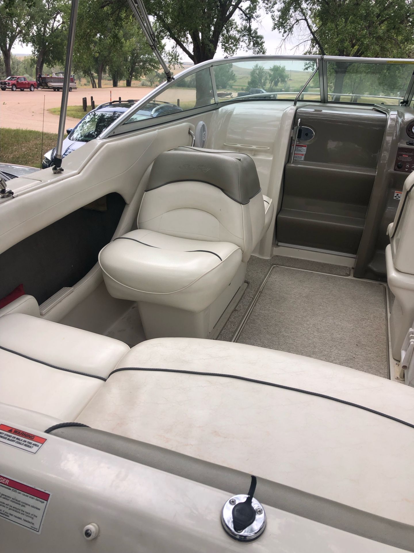 2007 Sea Ray 225 Weekender - 9