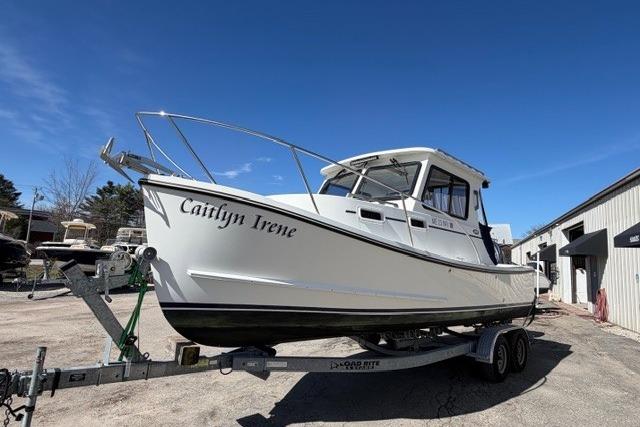 2020 Eastern 248 Explorer