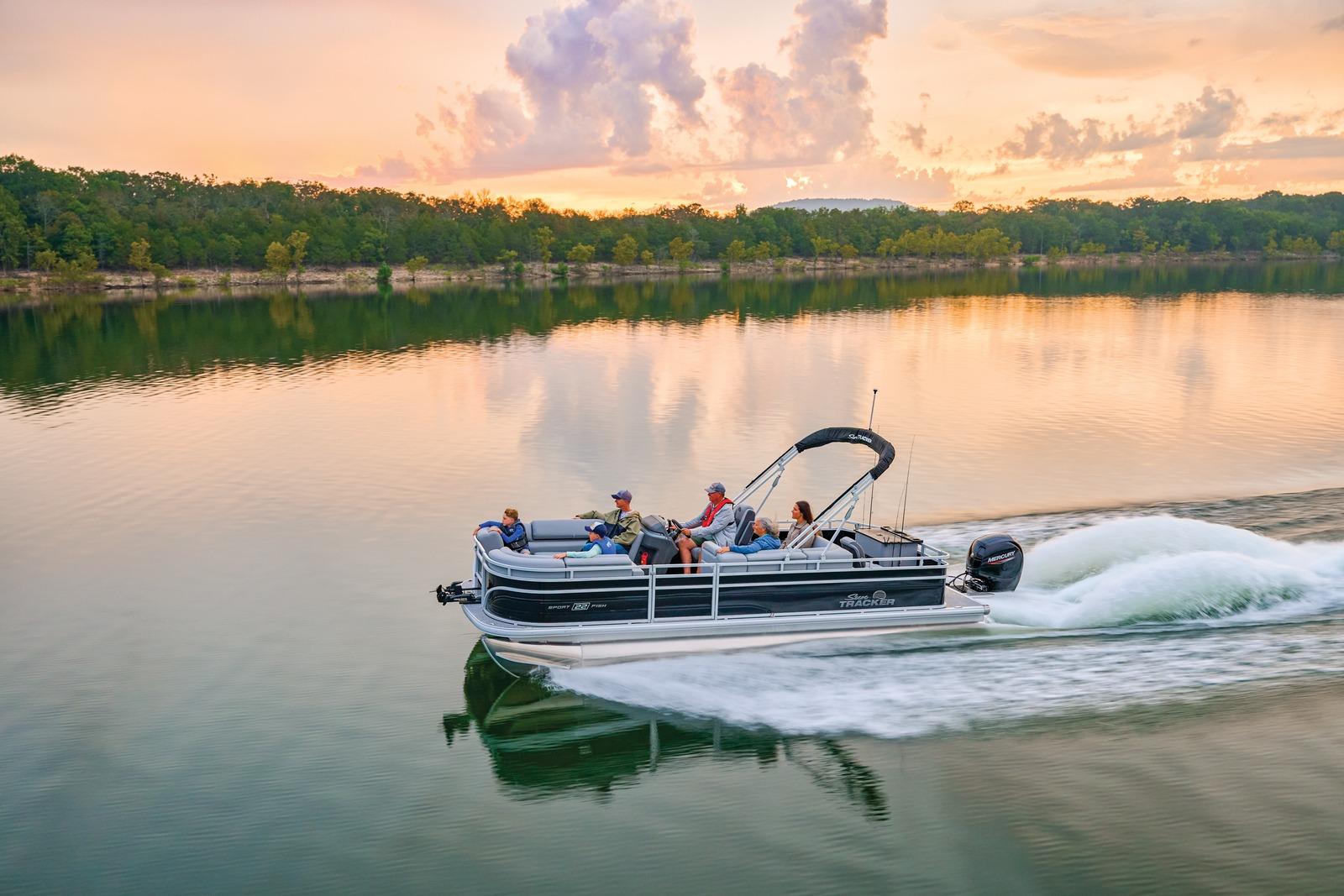 2026 Sun Tracker SportFish 22 DLX - 70