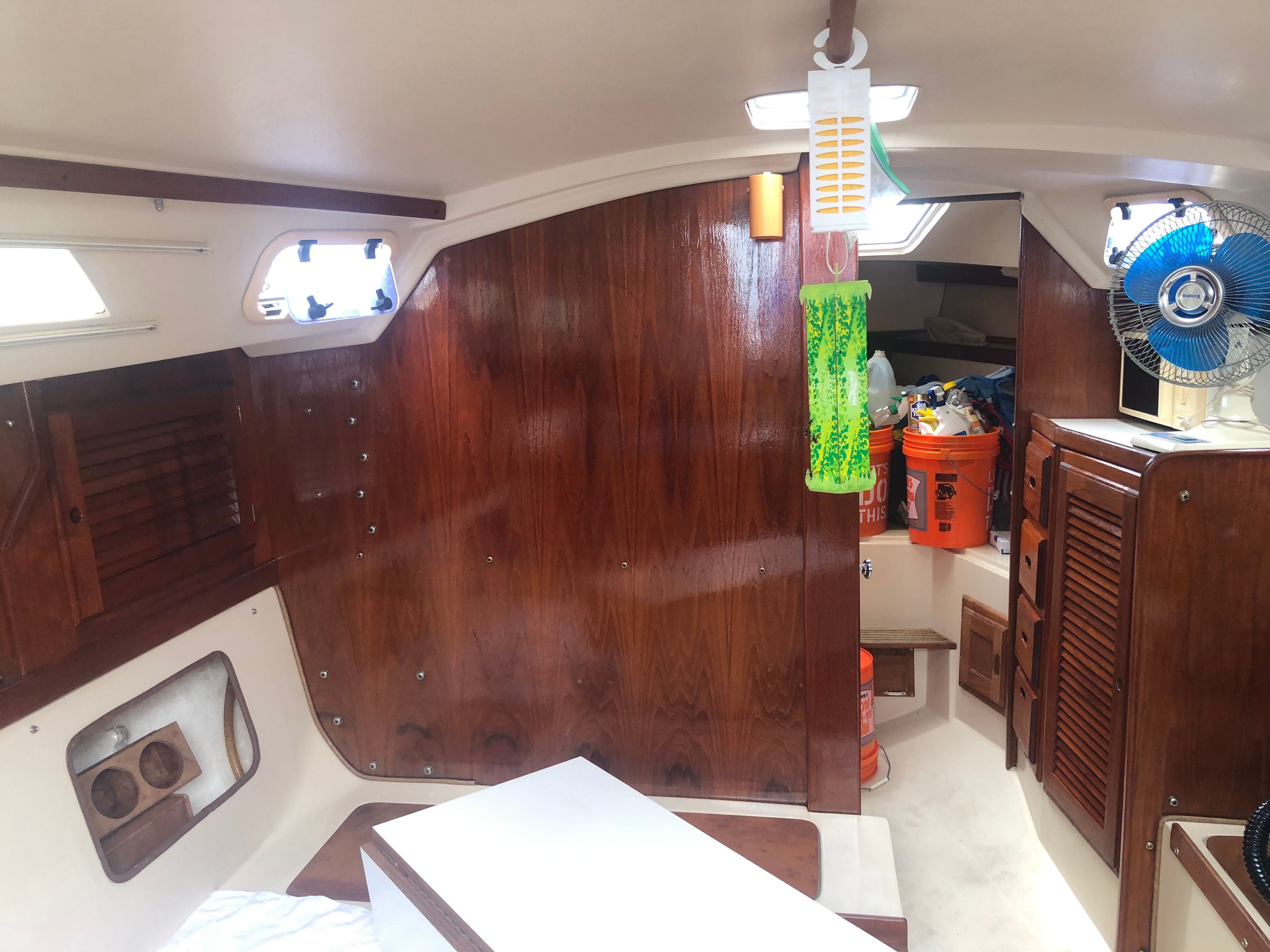 1989 Catalina 30 MkII - 2
