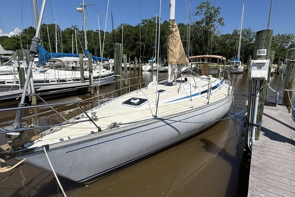 1984 Grand Soleil GS39