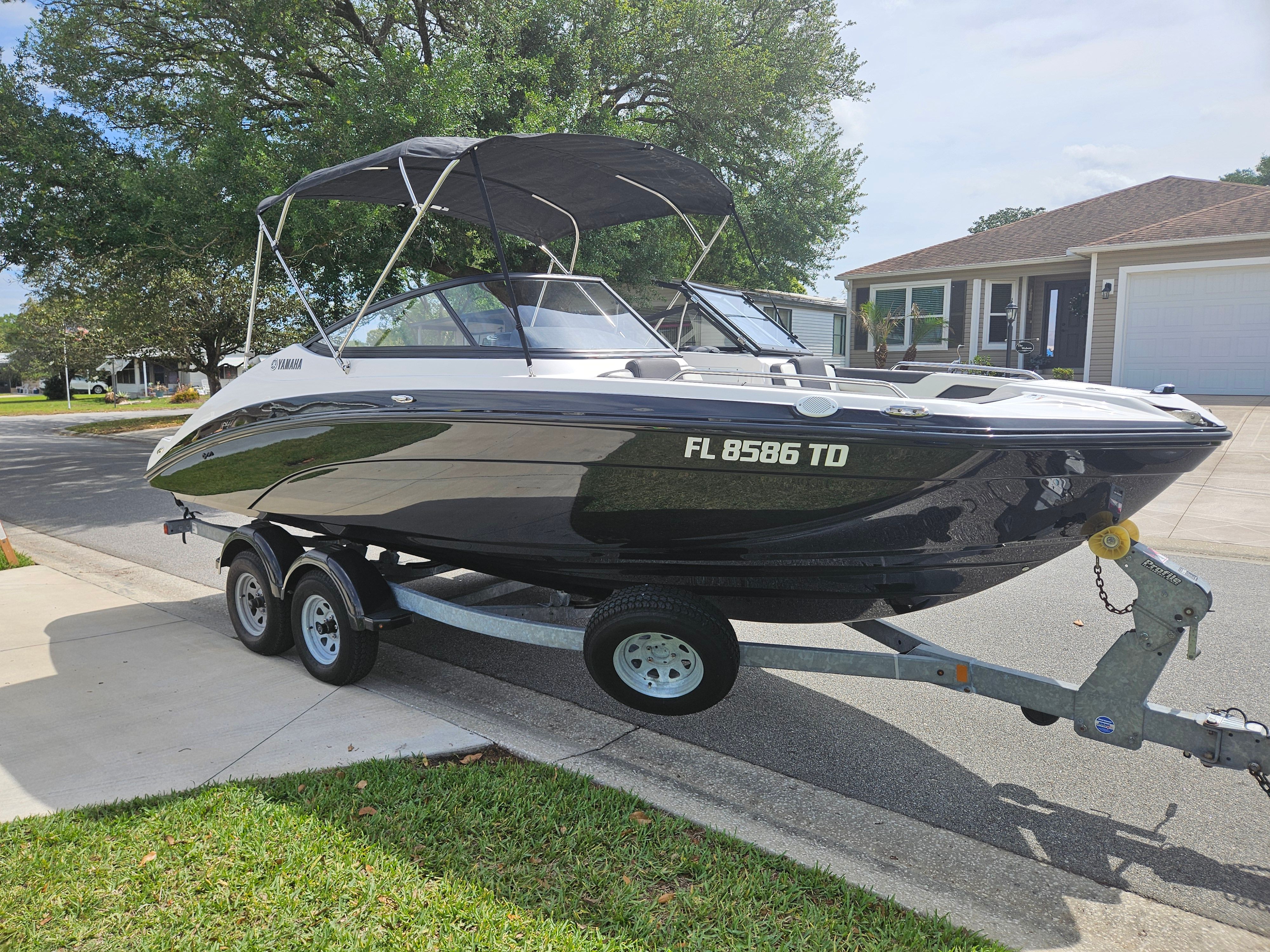 2022 Yamaha Boats SX210