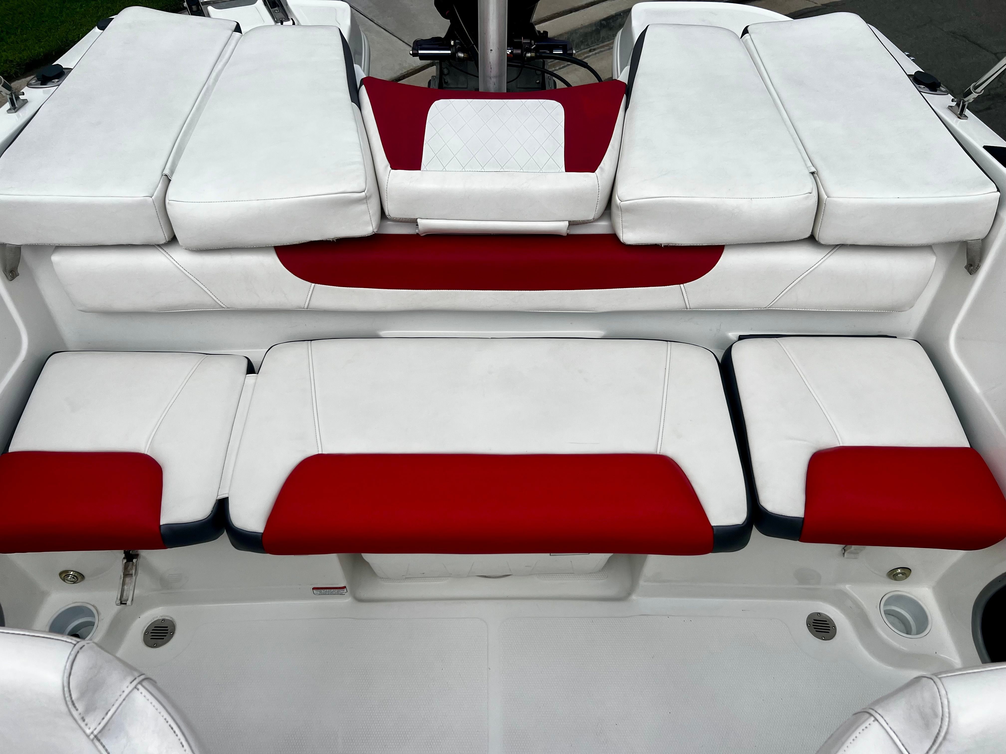 2018 Tahoe 450 TF - 25