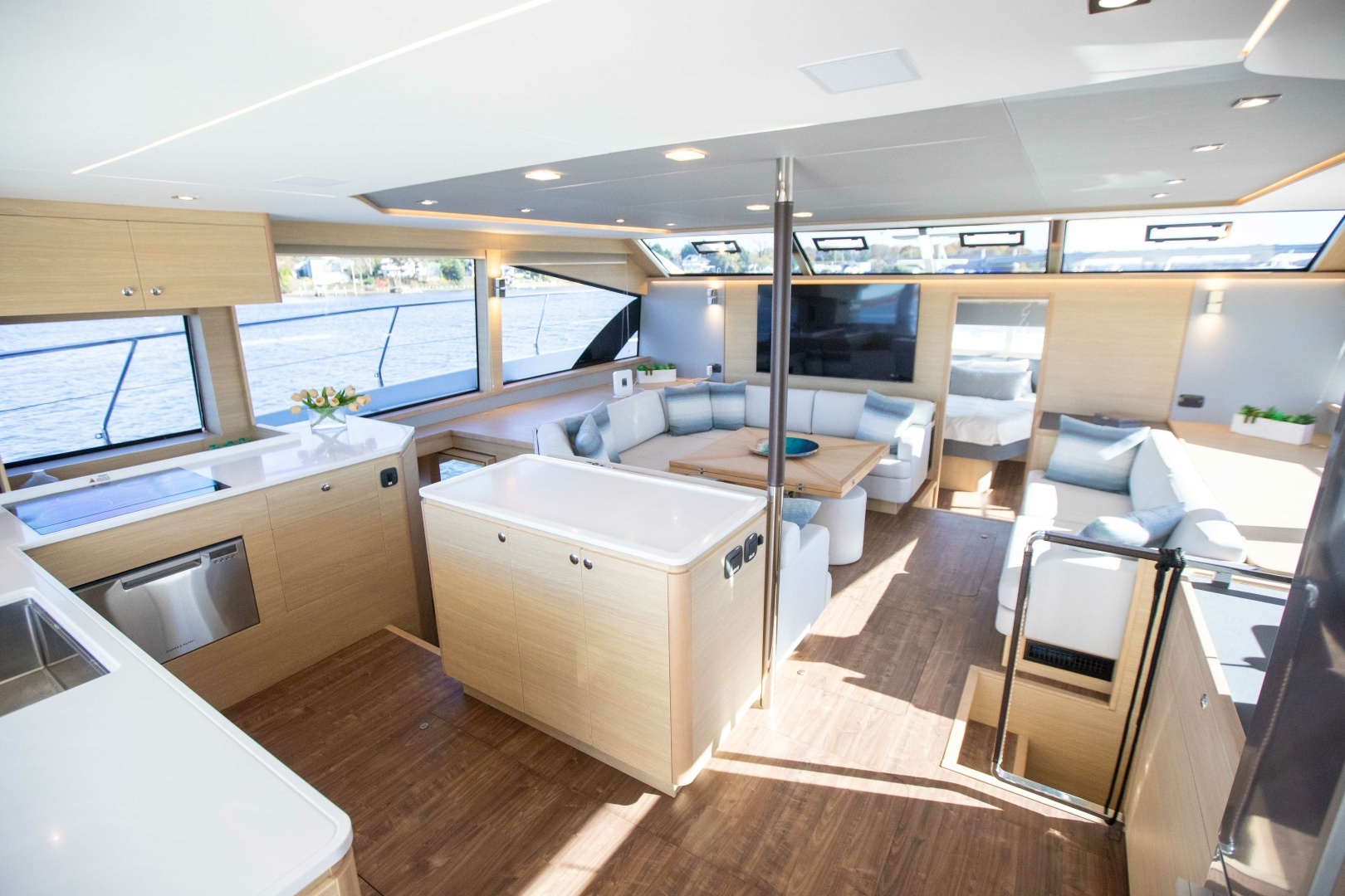 2023 Aquila 54 Yacht - Image 33