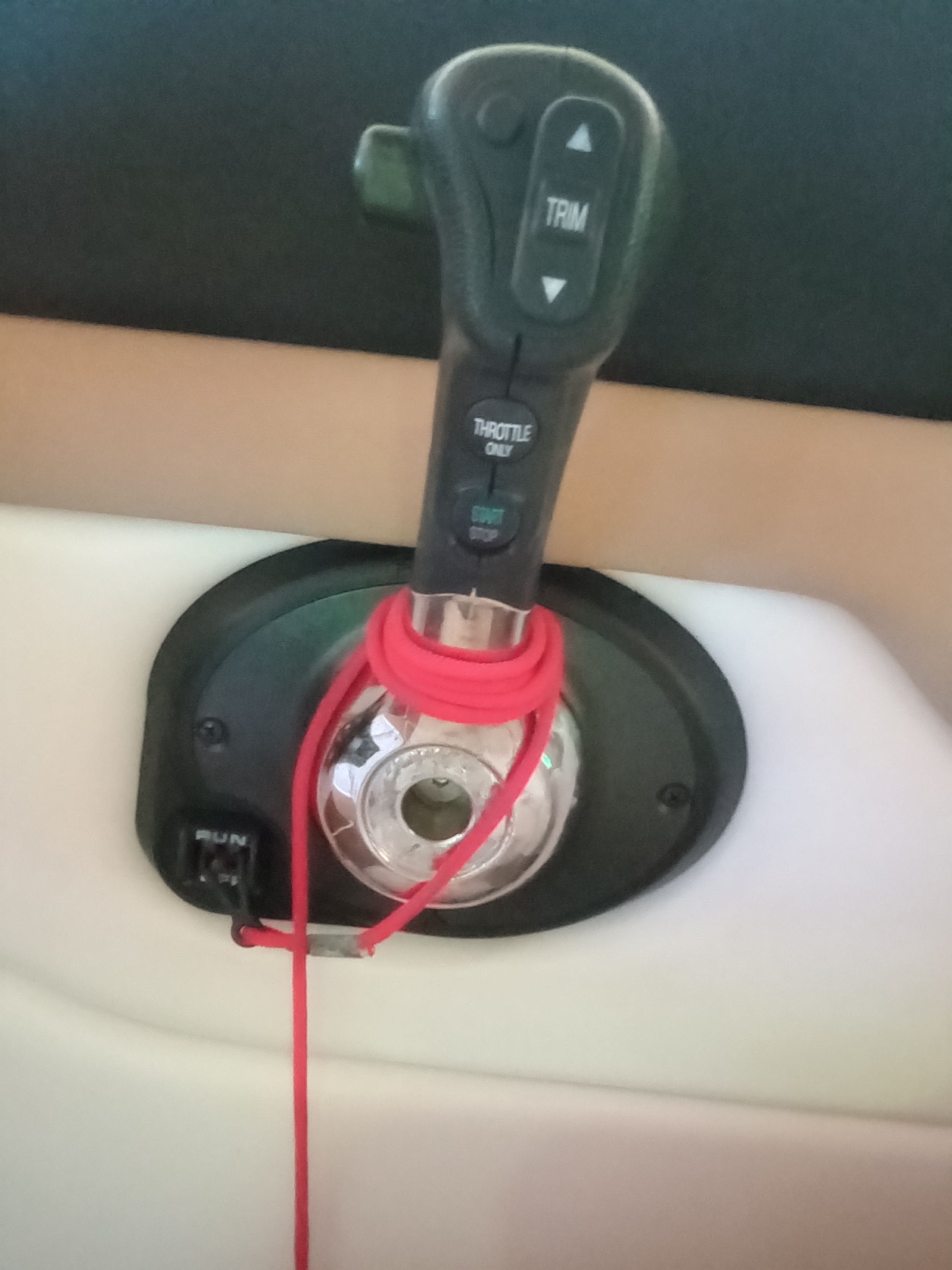 2013 Four Winns H260 - 18