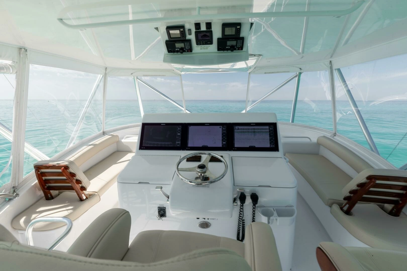 2016 Hatteras GT60 - Image 47