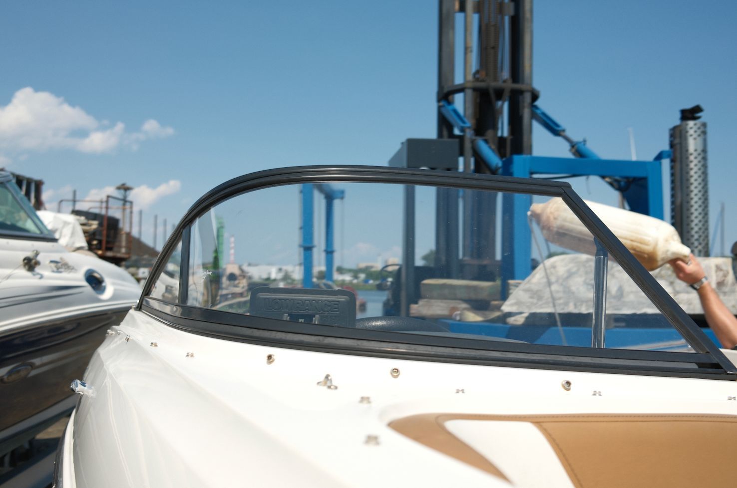 Close-up of a 2019 Bayliner VR4 Bowrider OB at a dock.