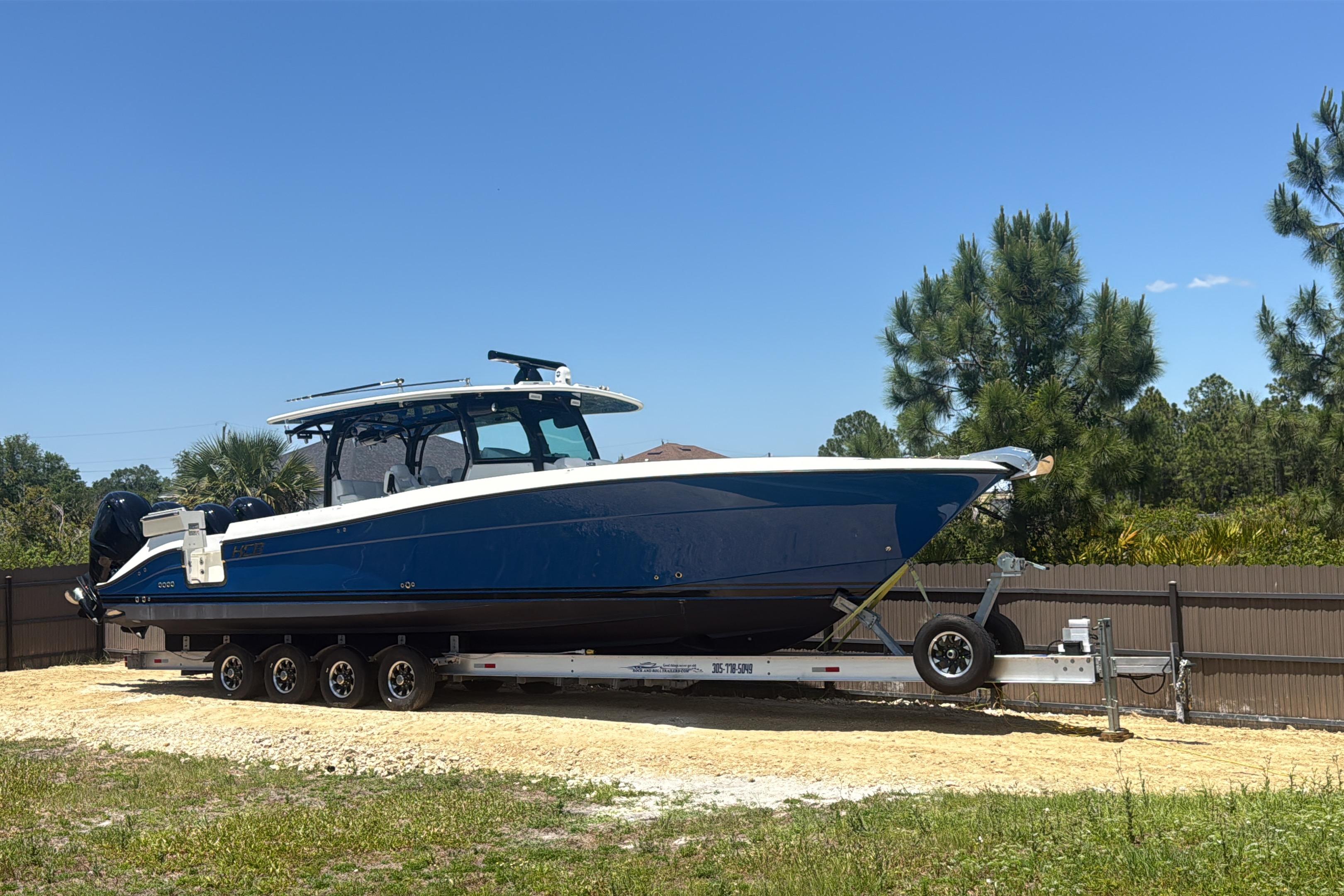 2017 HCB 42 Siesta