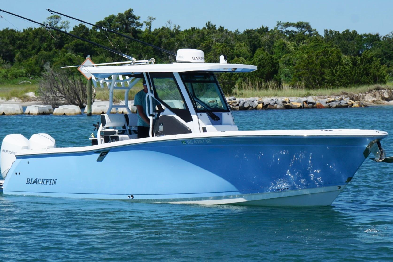 2024 Blackfin 272 CC