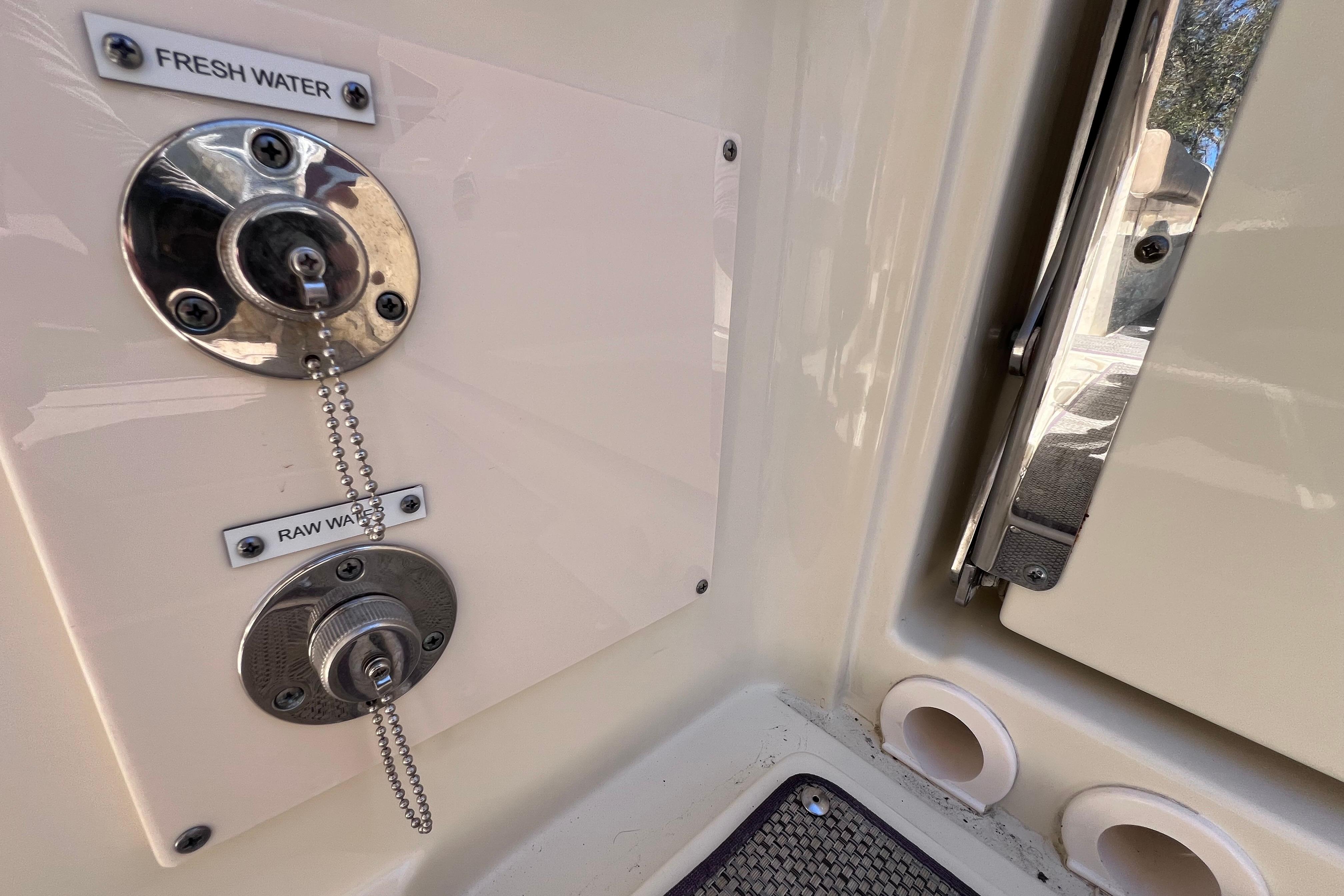 2022 Chris-Craft Catalina 30 water connections labeled "Fresh Water" and "Raw Water."