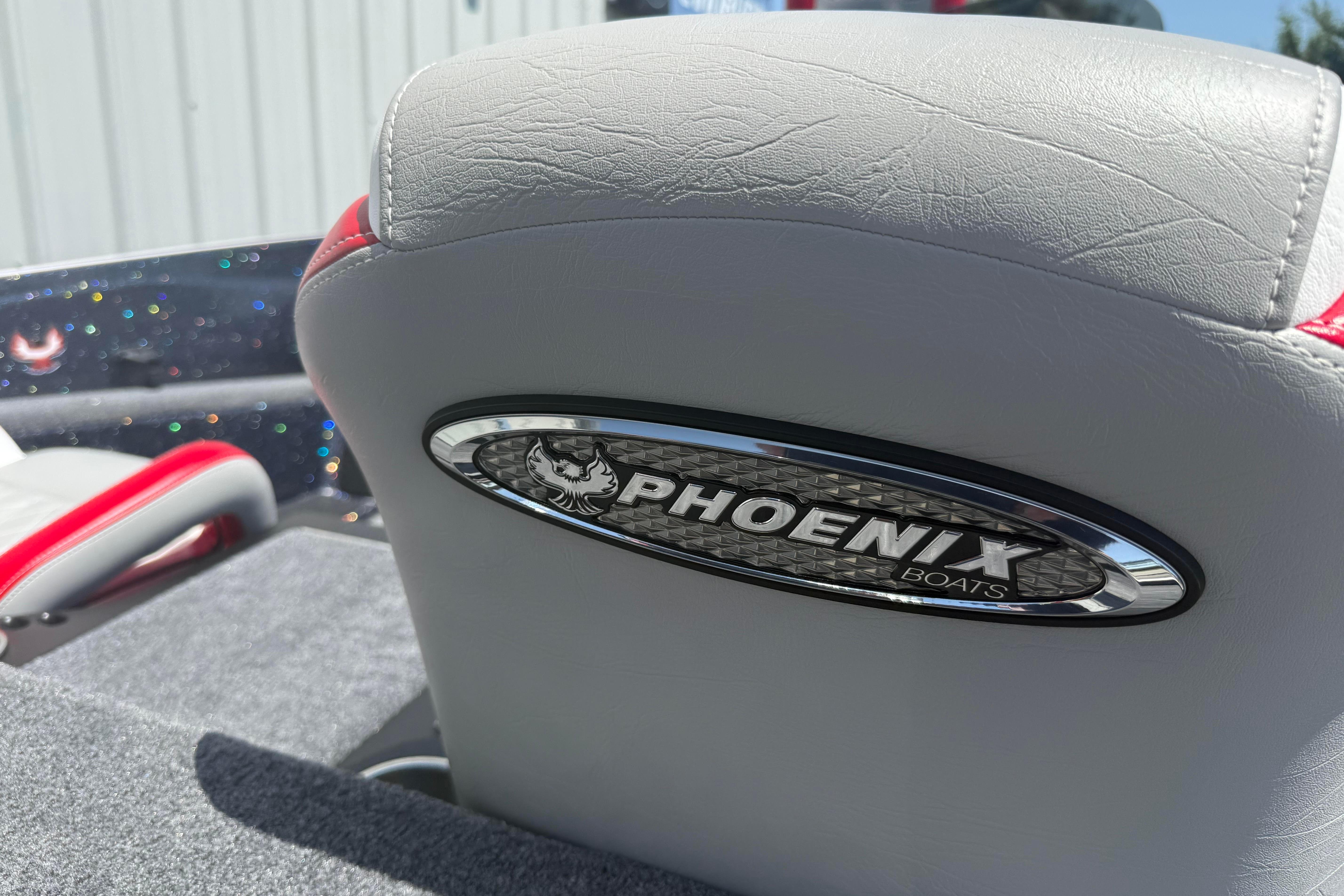 Phoenix 819 ZXL boat seat with logo, 2027 model, featuring sleek design and premium materials.