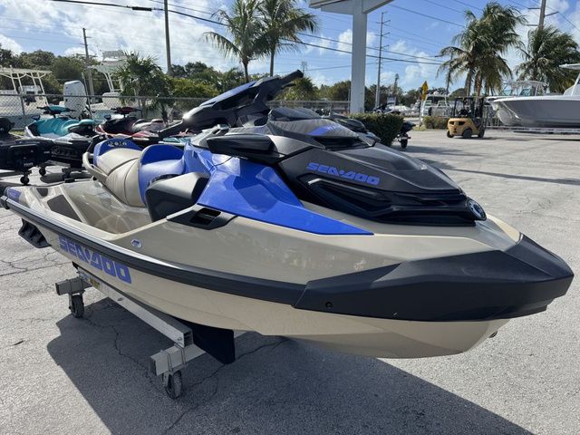 2025 Sea-Doo Wake - 2