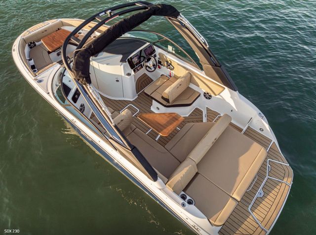 2026 Sea Ray 230 SDX - 6