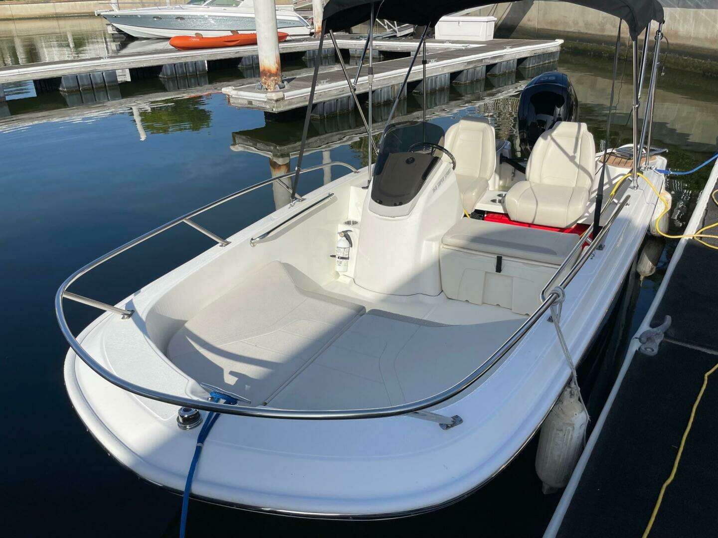 2021 Boston Whaler — - Image 9
