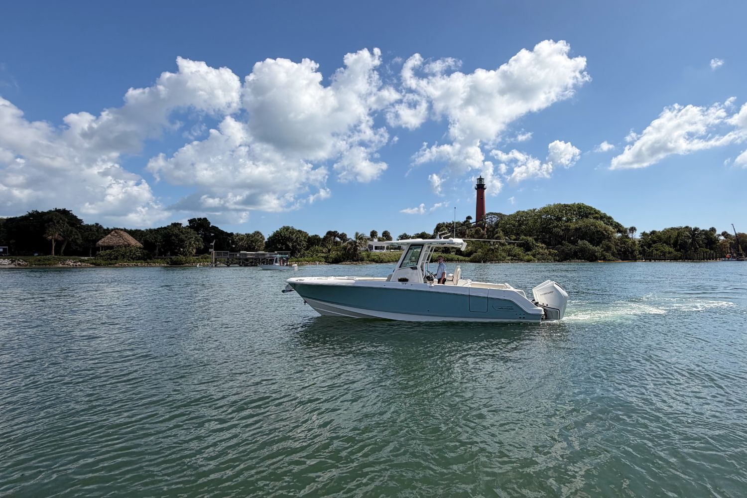 2026 Boston Whaler 280 Outrage