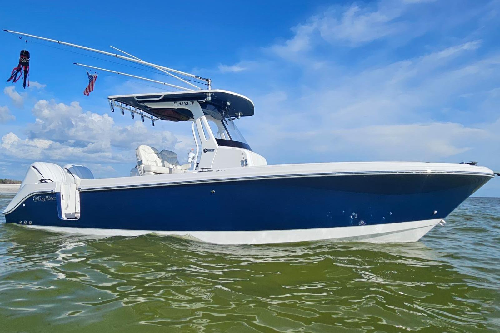 2023 Edgewater 262CC