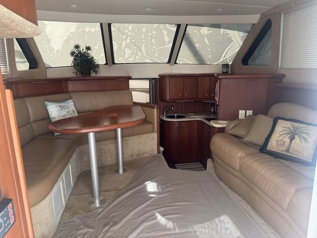 2005 Silverton 34 Convertible - 7