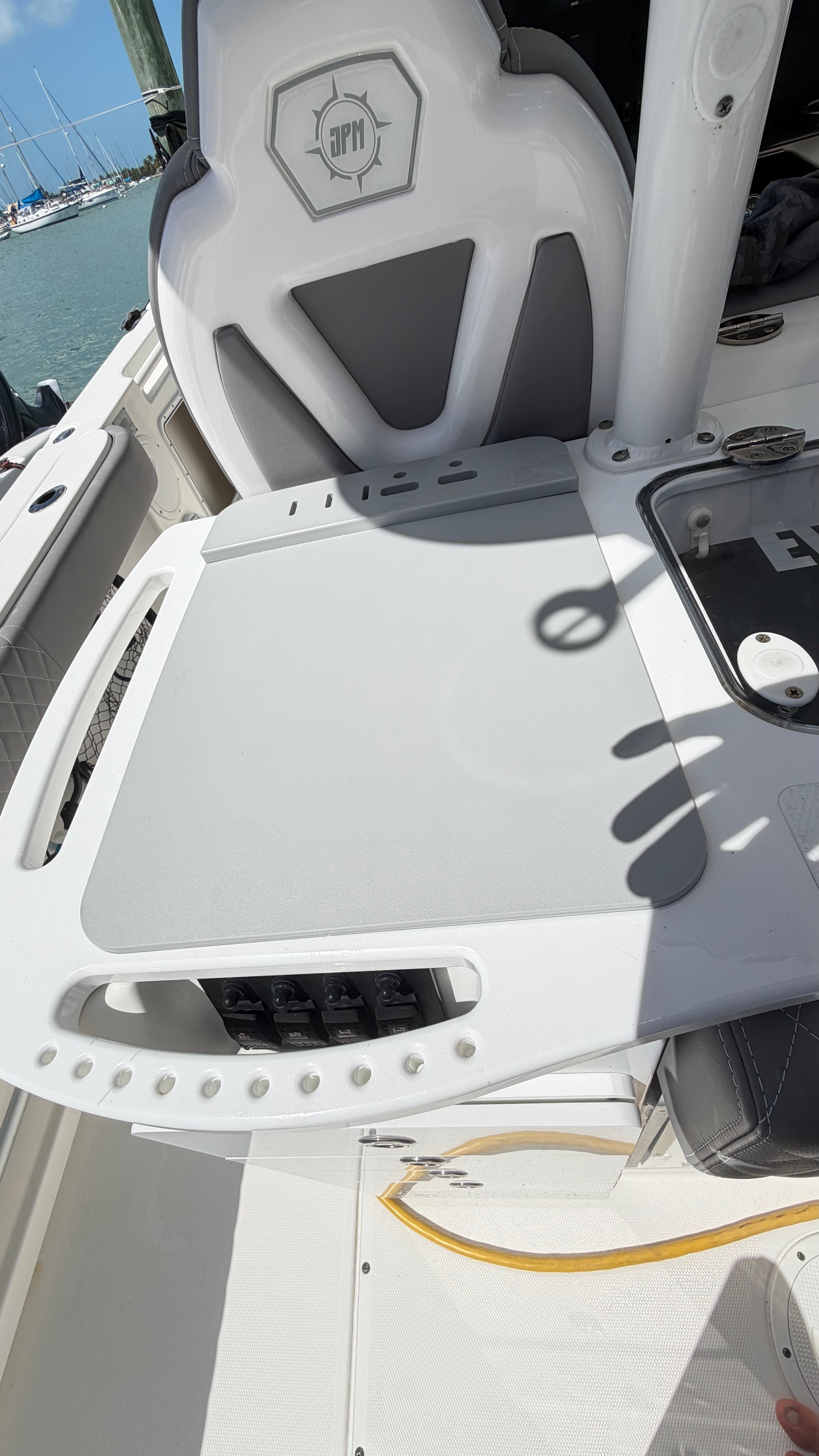 2009 Everglades 365 Center Console - 70