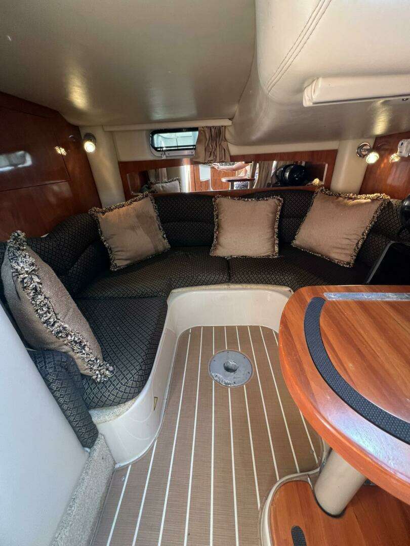 2006 Four Winns 318 Vista - Image 74
