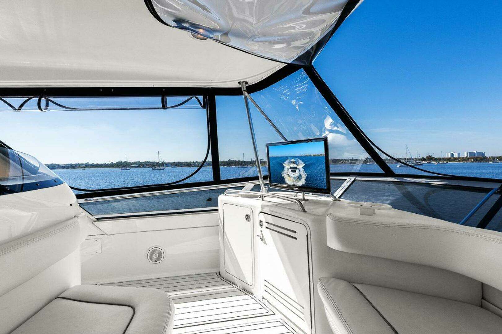 1998 Sea Ray 480 Sedan Bridge - Image 61