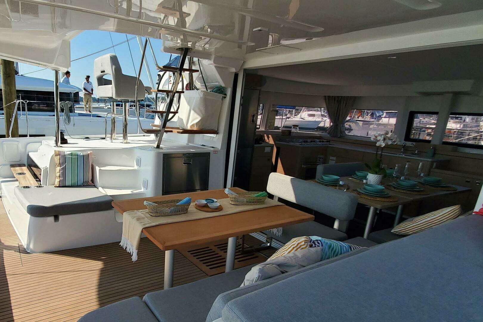 2026 Lagoon 43 Owner's Version - Image 9