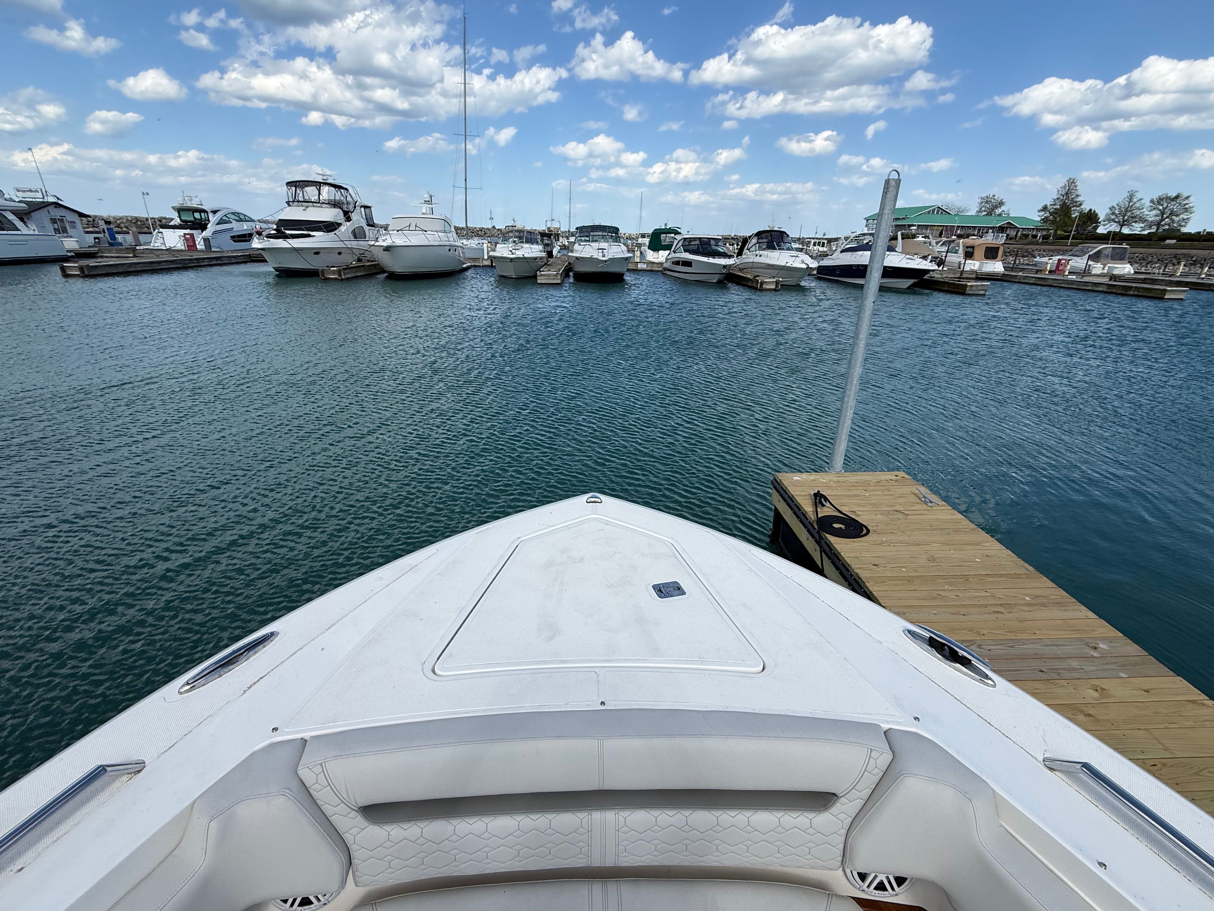 2024 Tiara Yachts 38 LS - 48