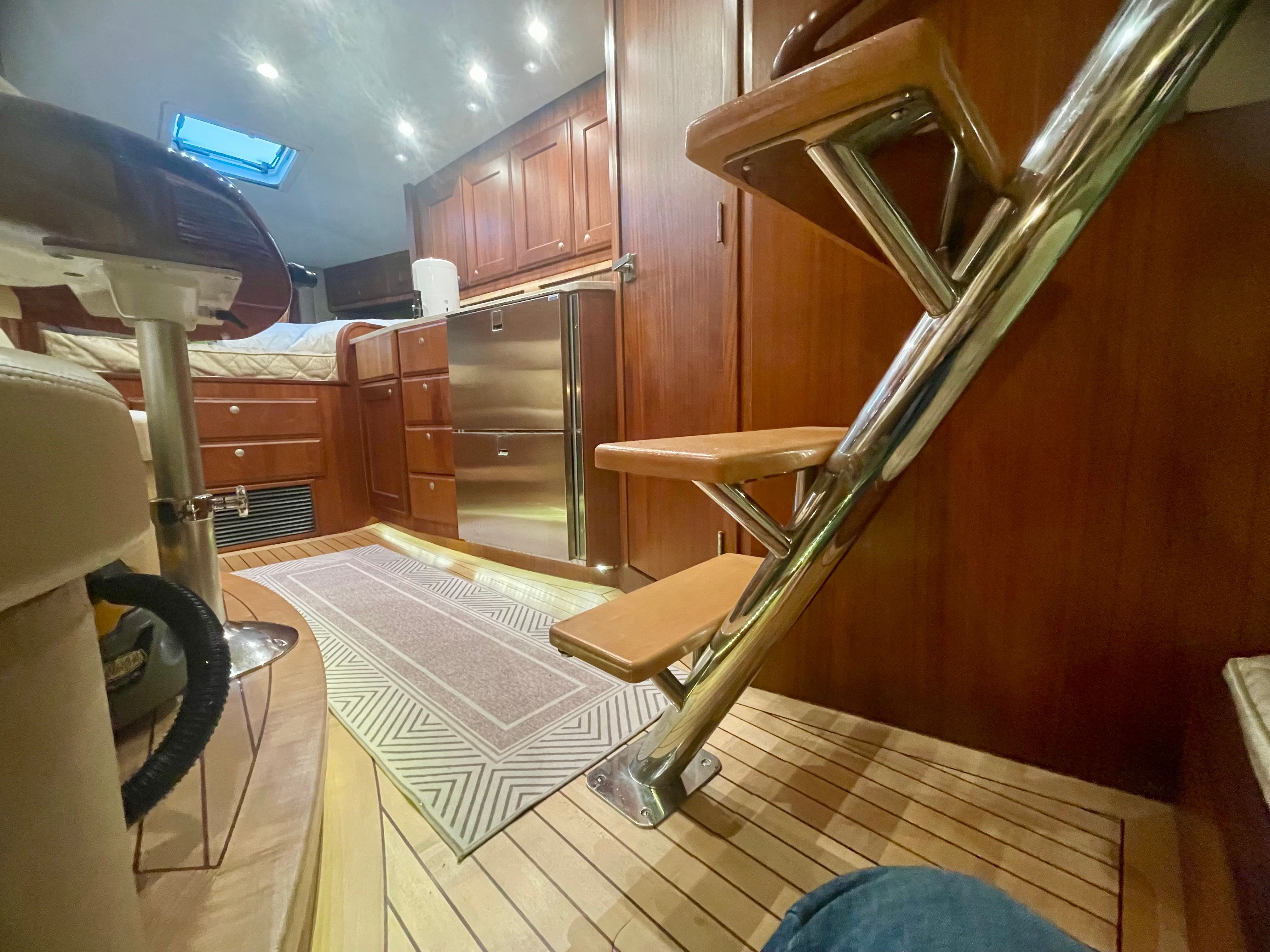 2015 Jupiter 41 SB - 20
