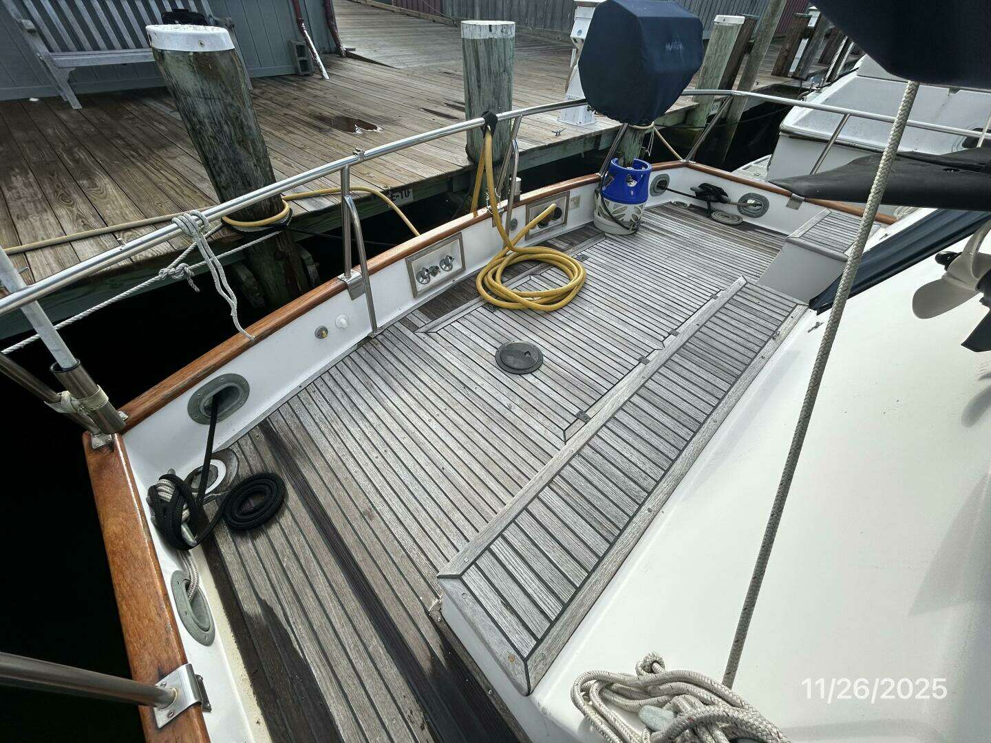 1989 Grand Banks Classic - Image 34