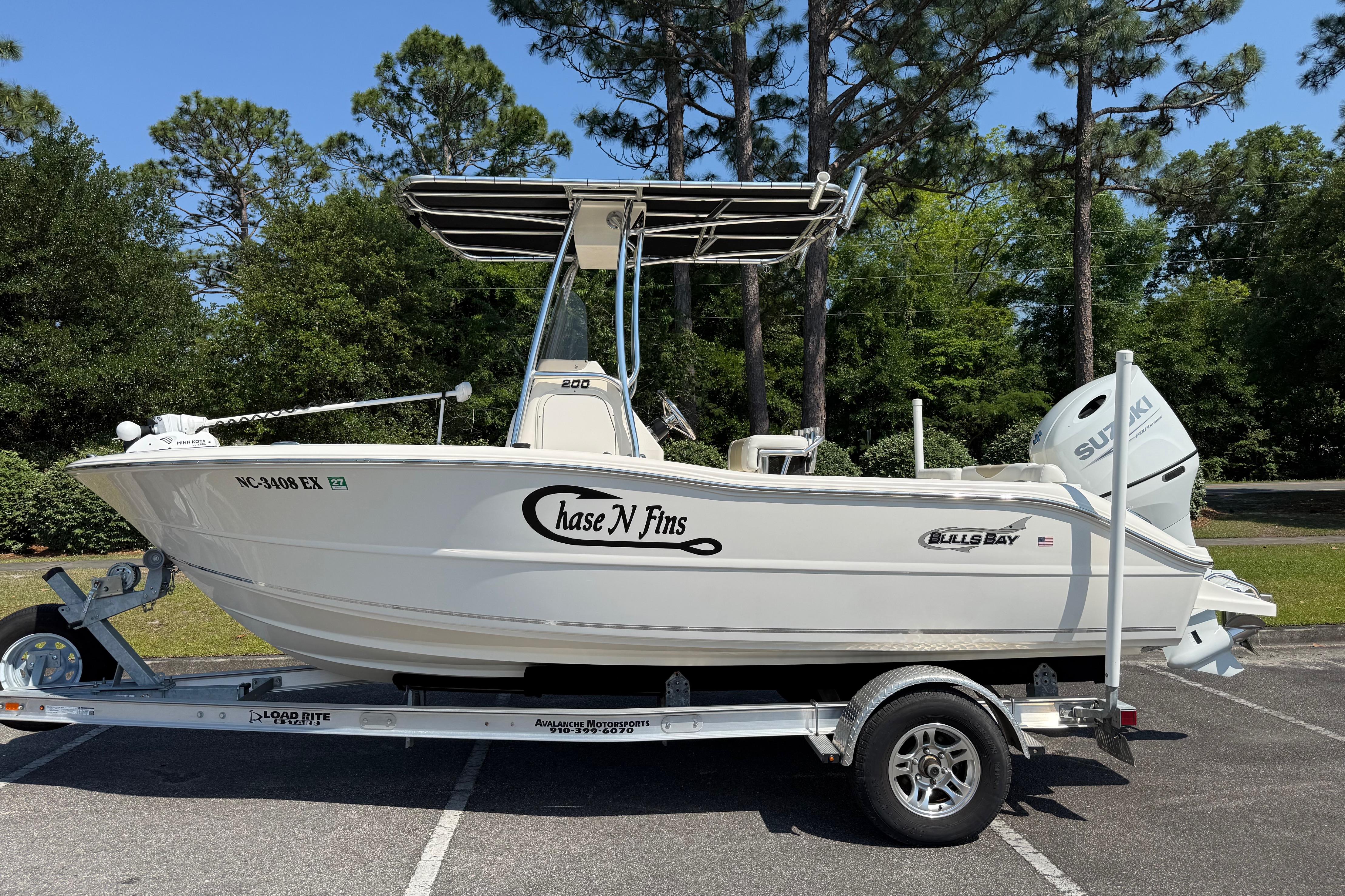 2022 Bulls Bay 200 Center Console