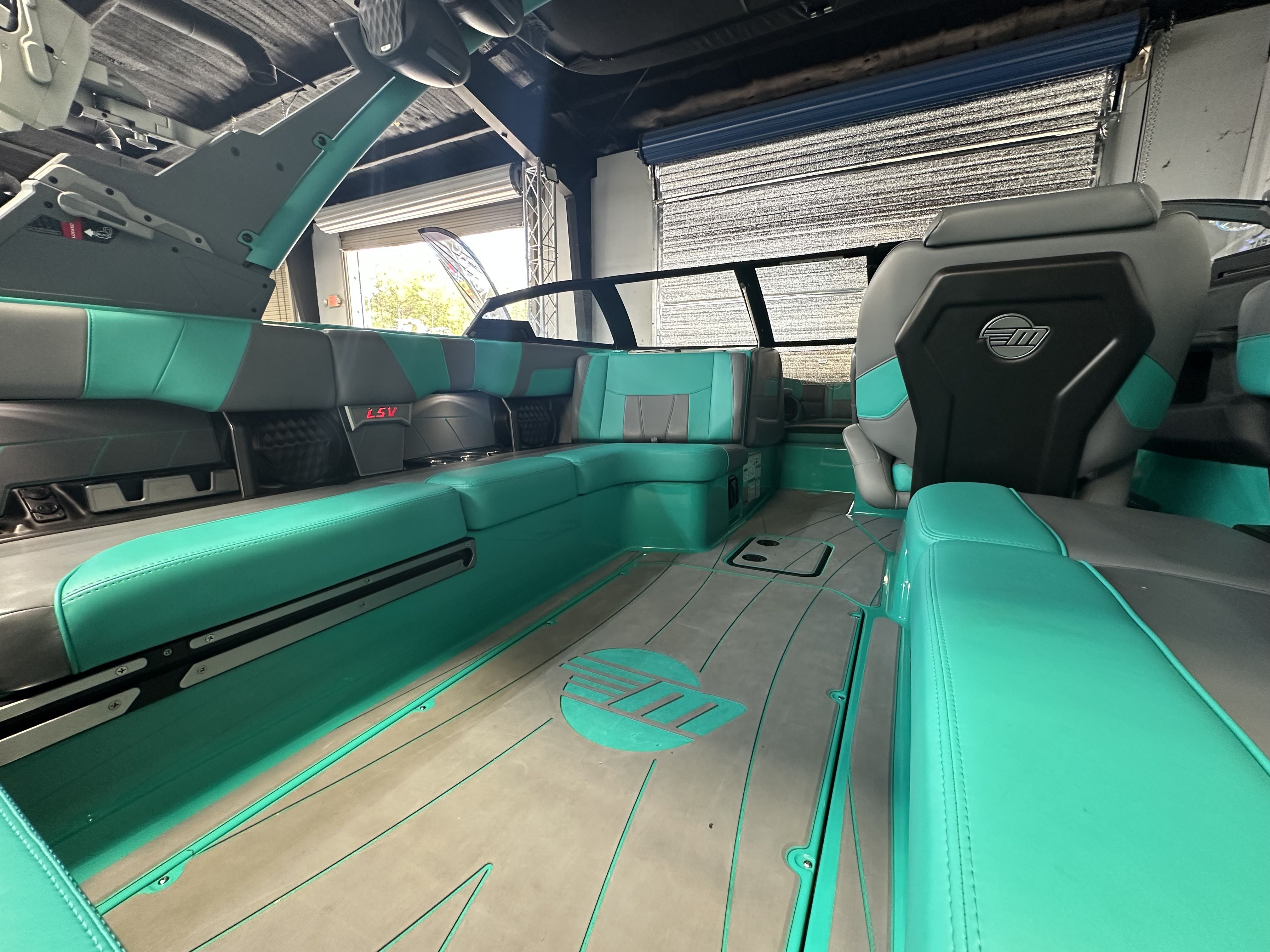 2023 Malibu Wakesetter 23 LSV - 14