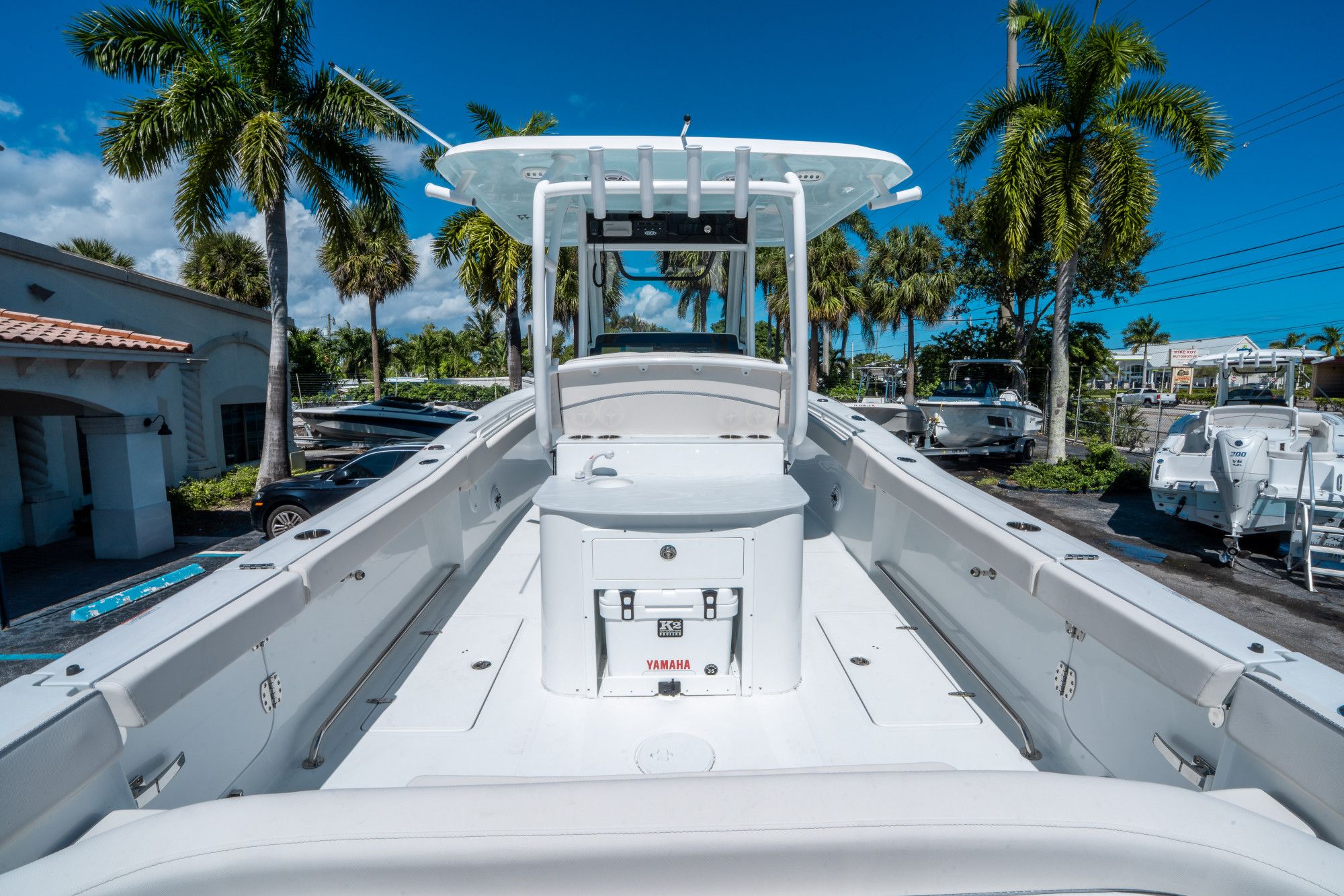 2026 Sea Hunt ULTRA 305 CB - 9