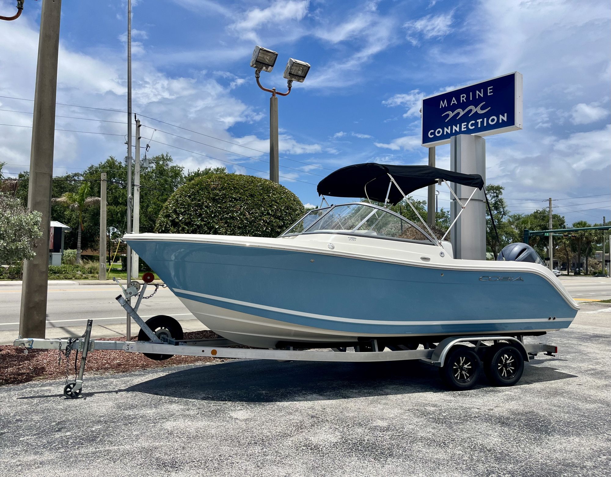 2024 Cobia 220 Dual Console