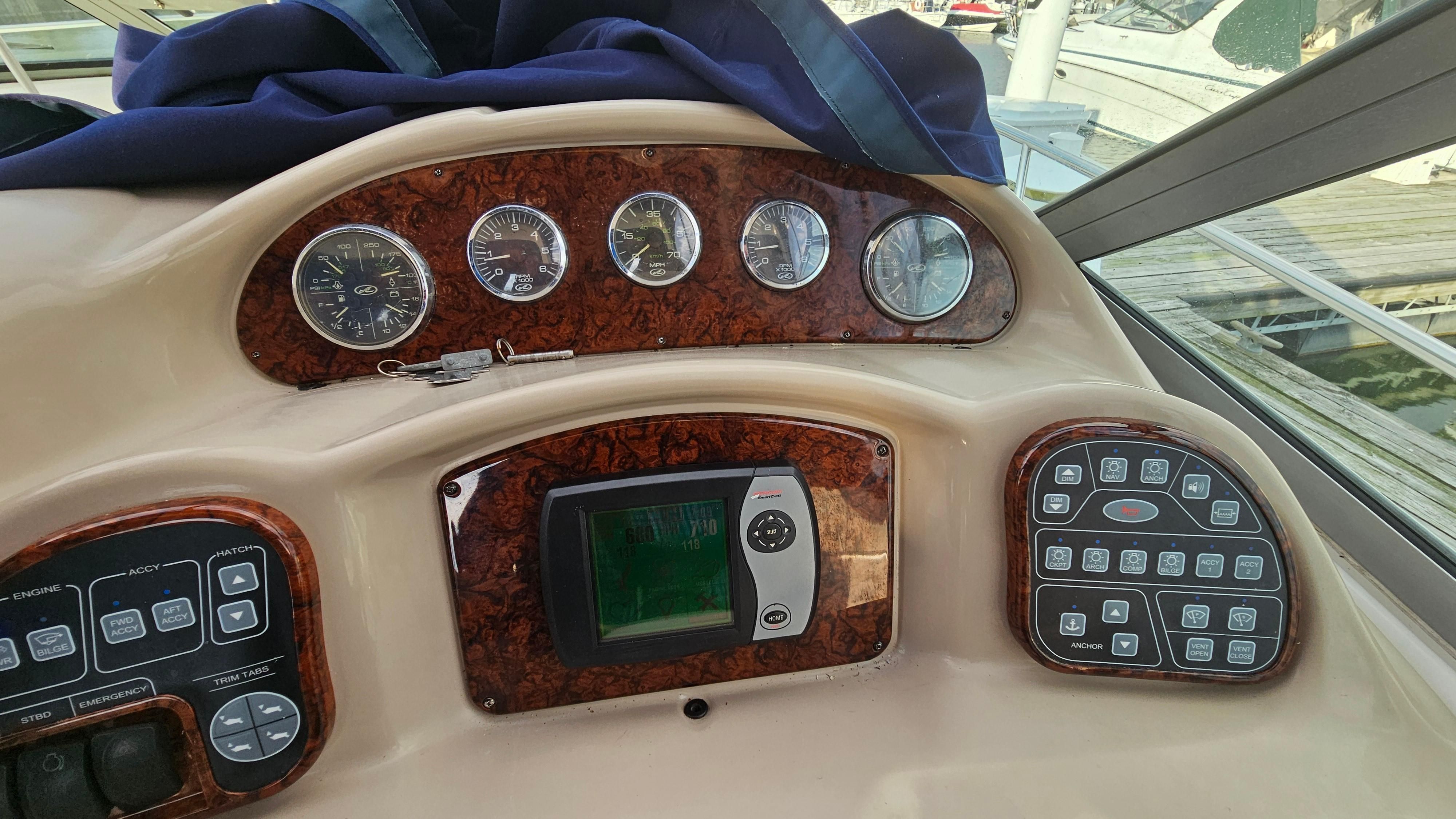 2005 Sea Ray Sundancer 320 - 26