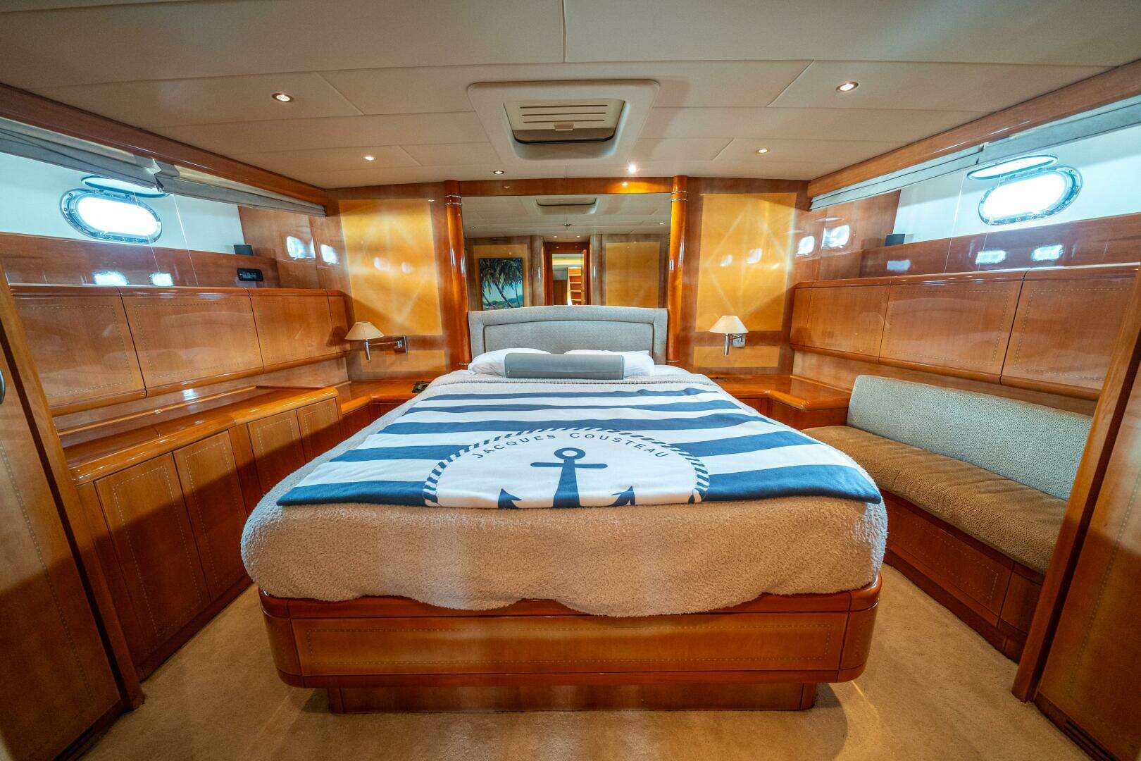 2001 Mangusta 80 - Image 31