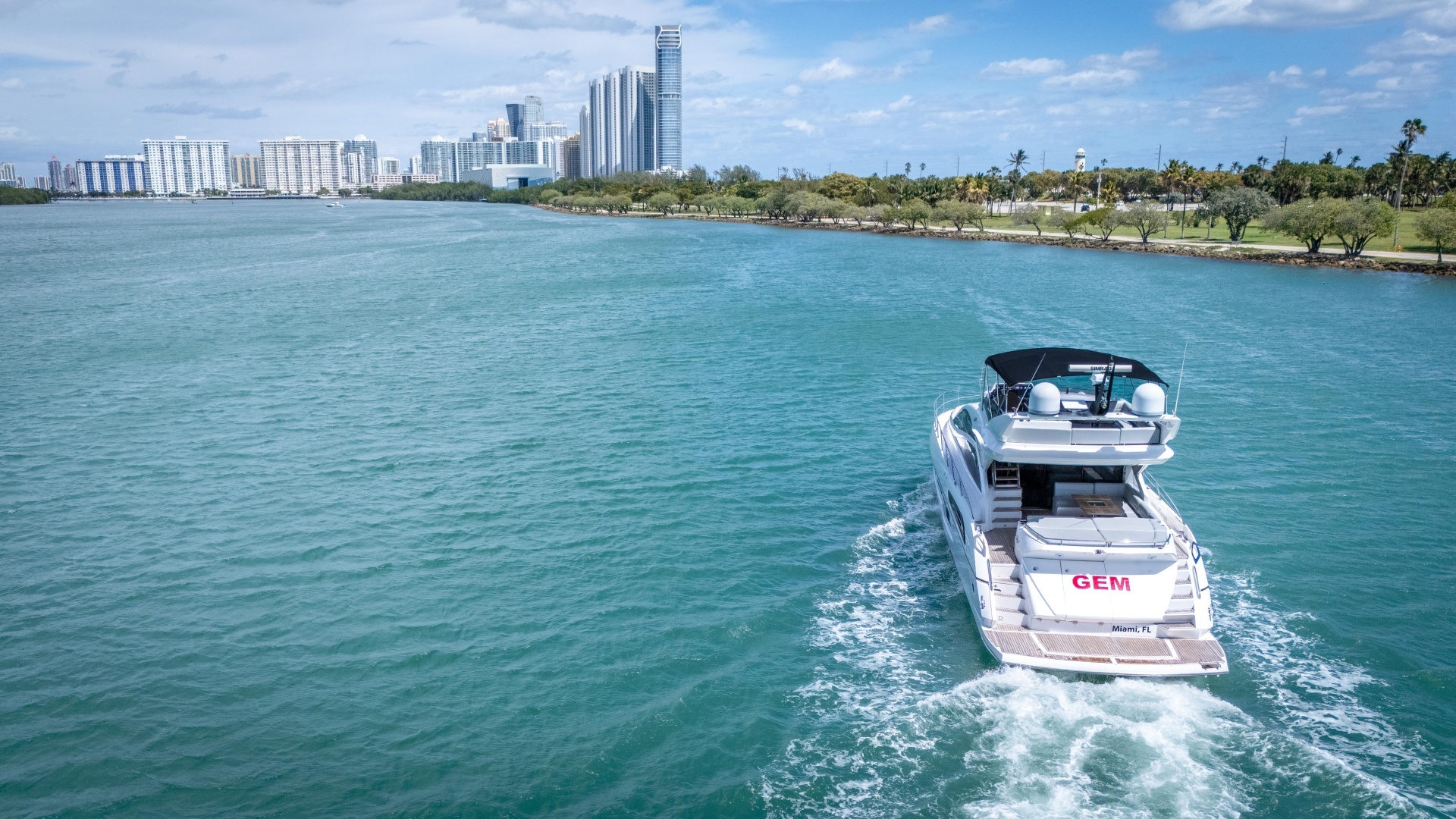 2014 Sunseeker 68' Sport Yacht - Image 11