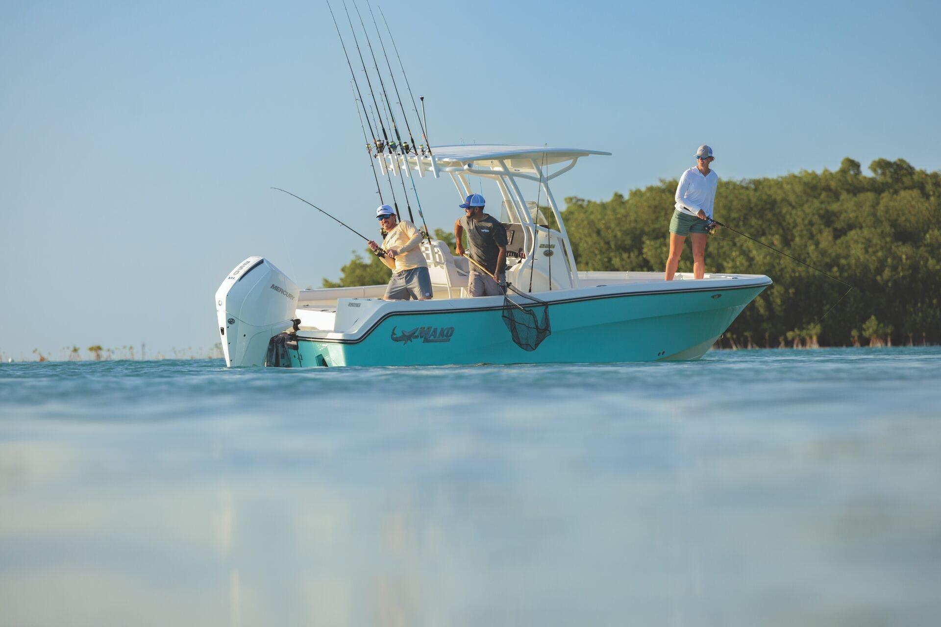 2026 Mako 226 Center Console - 49