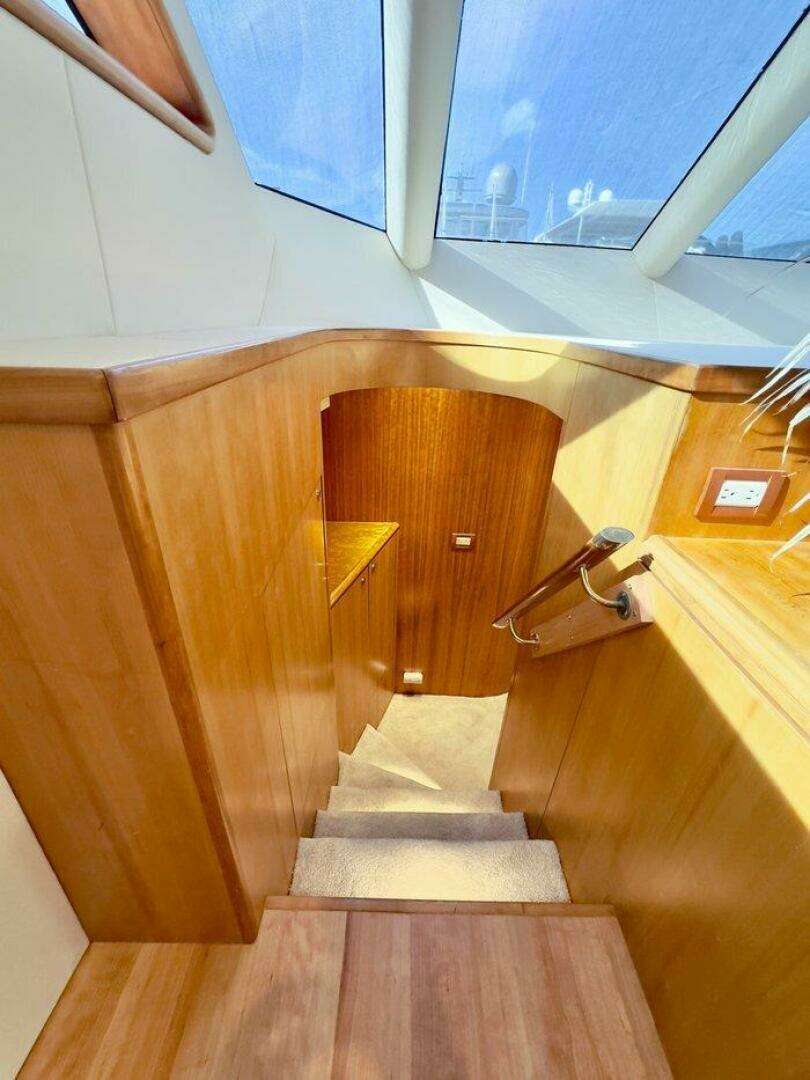 2004 Cheoy Lee 81 Sport Yacht - Image 22