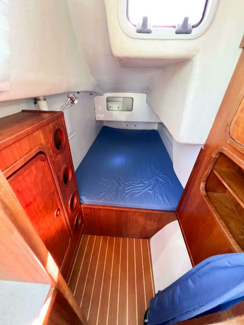 2012 TomCat 9.70 S - Image 31