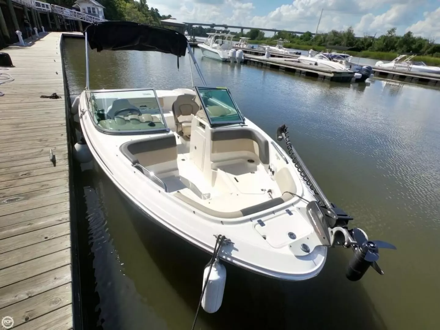 2014 Chaparral 21 Ski & Fish H20 - Image 3
