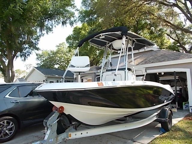 2018 Yamaha Boats 190 FSH Deluxe - 2
