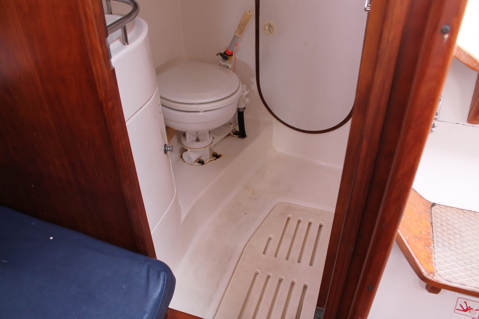 2004 J Boats J/109 Shoal - Image 13