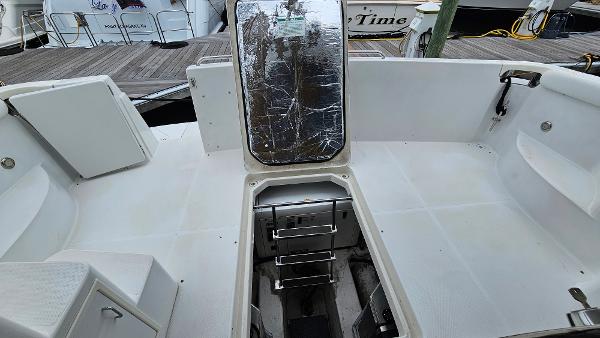 2000 Carver 450 Voyager Pilothouse - 56