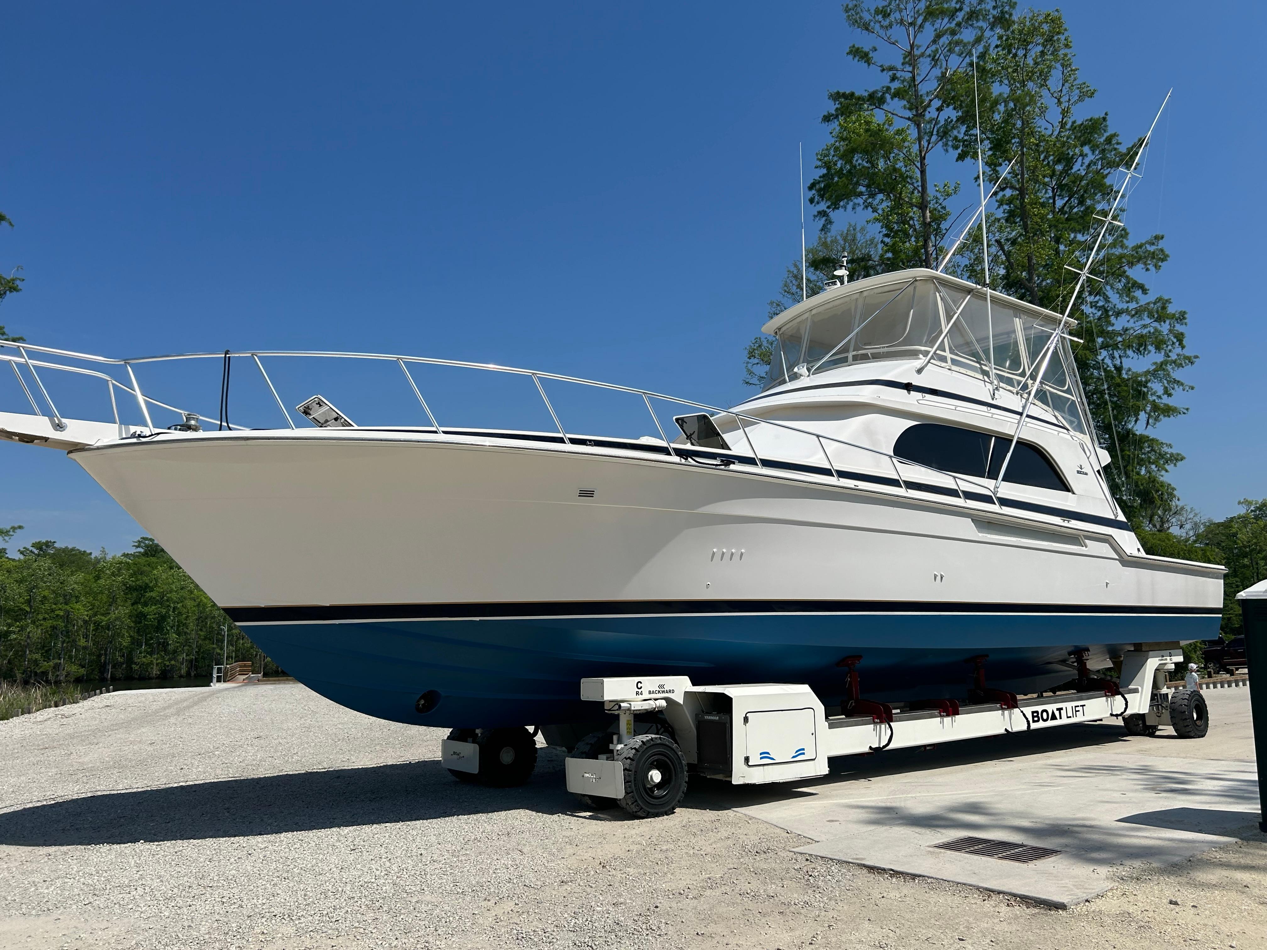 1999 Bertram 60 Convertible