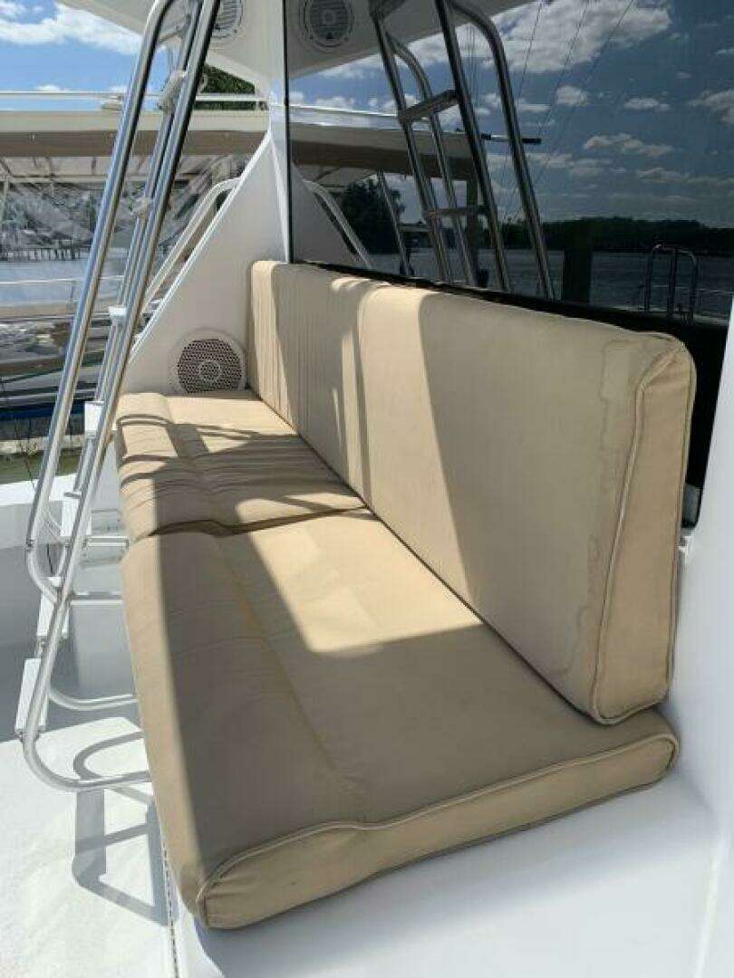 2000 Viking 50 Convertible Sportfish - Image 25