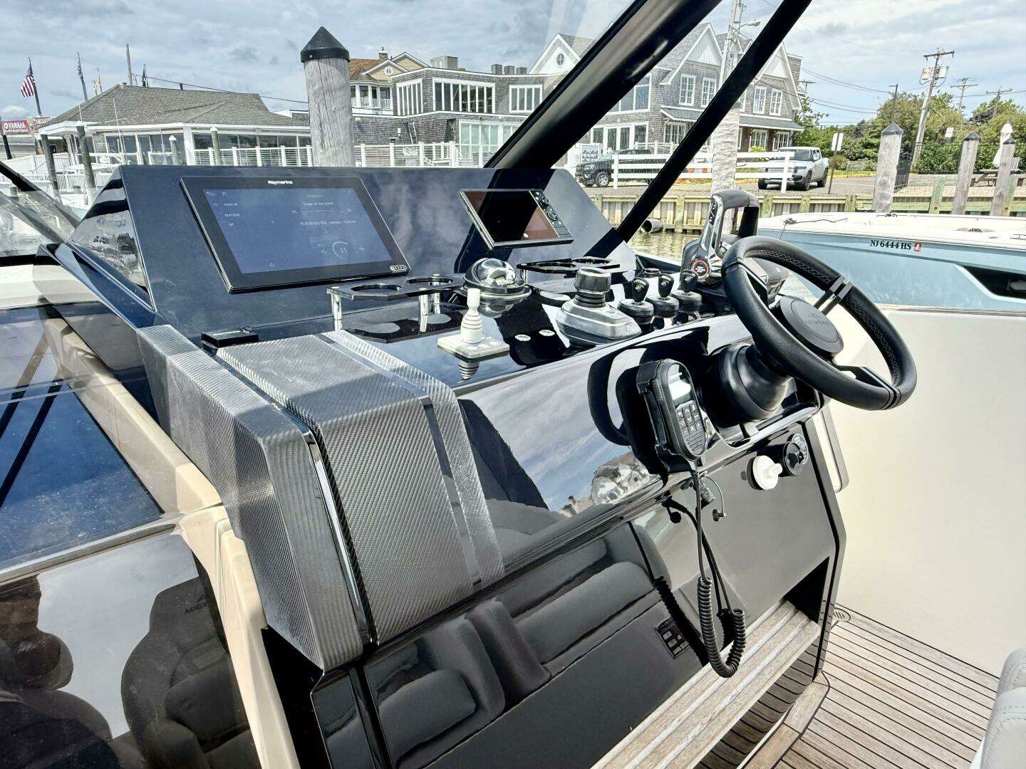 2023 Astondoa 377 Coupe Outboard - Image 29